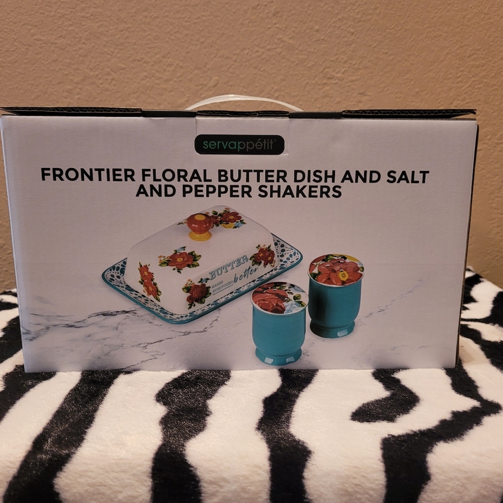 NIB Set-Ceramic Floral Butter Dish with salt & pepper shakers + measuring set - Picture 2 of 11